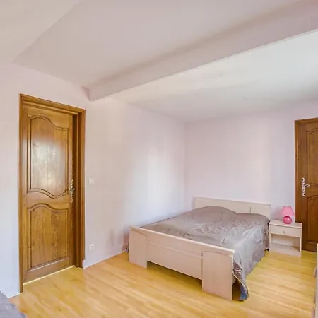 Marine - Maison Et Jardin - Grande à 150 M Casa de Férias