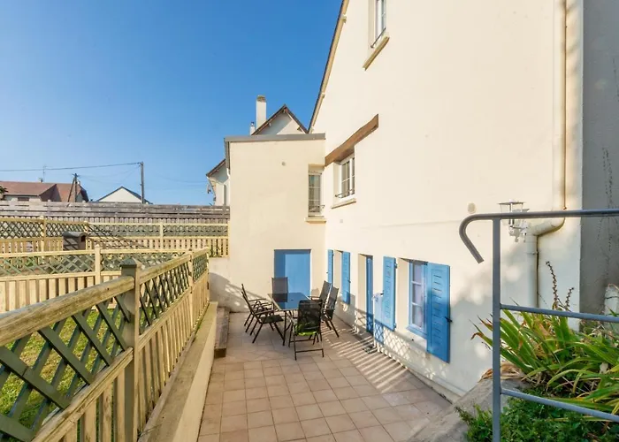 بيت للعطل Marine - Maison Et Jardin - Grande A 150 M